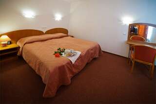 Гостиница Тверь Парк Отель Тверь Студия (апартаменты)-1