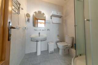 Гостиница Тверь Парк Отель Тверь Двухместный стандартный номер на мансарде-5